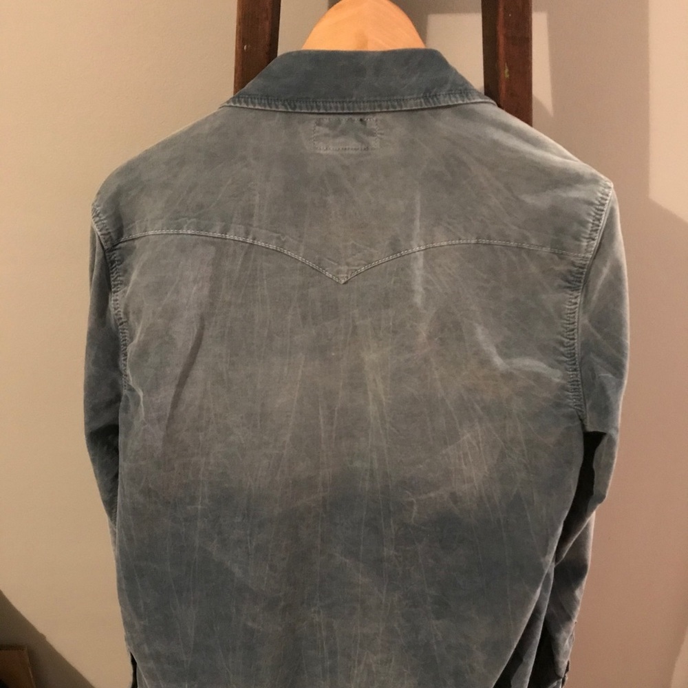 True Religion - Picture 4 of 7